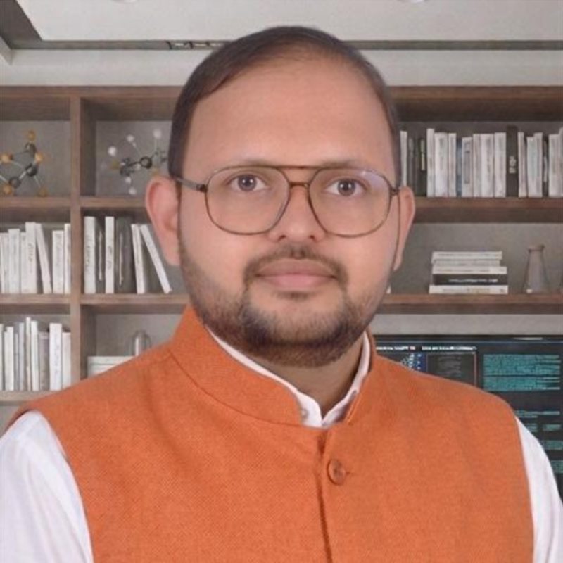 Dr. Prasad V. Khadilkar, Director of Rugvediya Laboratories